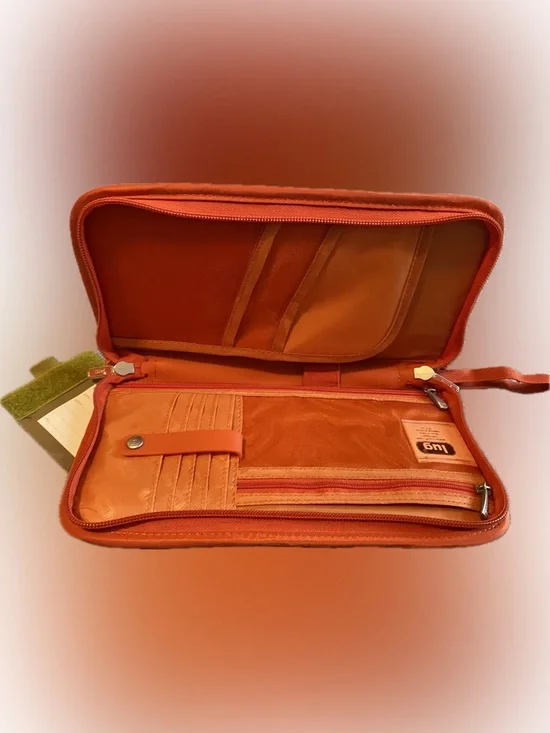 LUG Tango Travel Wallet in Sunset - Picture 4 of 4